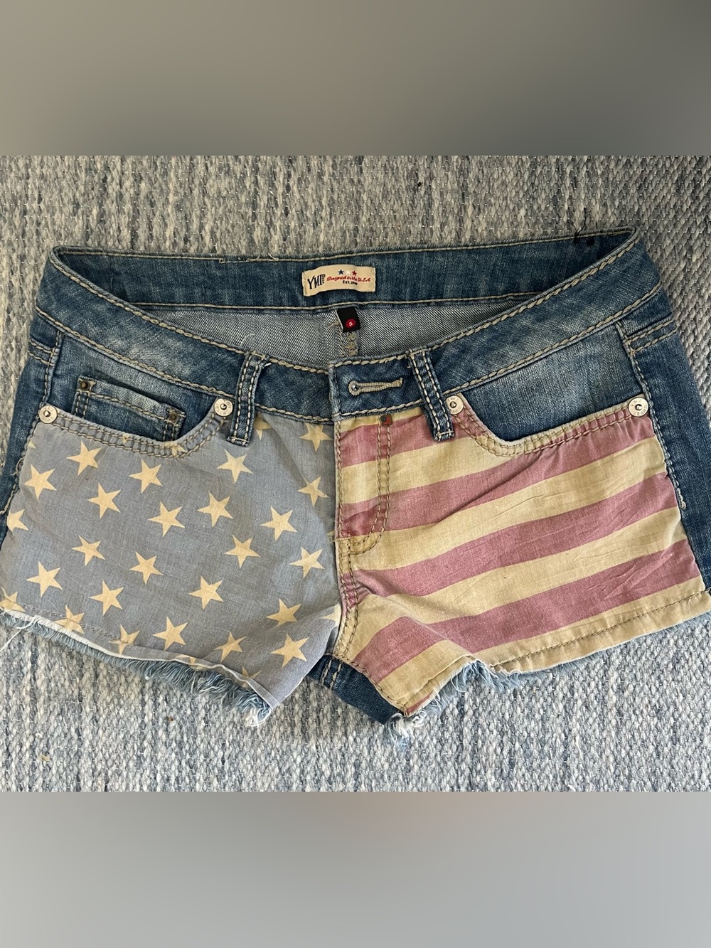 Vintage Flag Denim Women's Shorts - Distressed Blue Stars & Stripes